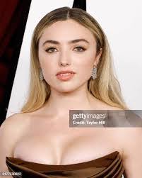 Peyton List's Instagram, Twitter & Facebook