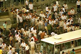 Tiān'ānmén dà túshā), troops armed with assault rifles and accompanied by tanks fired at the. Wsj Archives 25 Years Ago In Beijing A Movement Unlikely To Die Wsj