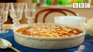 And this shortcrust recipe isn't just for sweet desserts! Mary Berry S Classy Brioche Frangipane Apple Pudding Bbc Youtube
