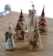 Voilà nos réalisations dans un arbre doré, pour vous. Deco De Noel A Faire Soi Meme Figurines Pour Creche Naturlicher Weihnachtsschmuck Naturliche Weihnachten Weihnachtsschmuck Rustikal