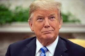 Donald trump ist damit um 13 cm größer als die durchschnittliche größe eines mannes in deutschland beträgt (178 cm). Usa Fotograf Raumt Bearbeitung Der Bilder Von Trumps Amtseinfuhrung Ein Politik Stuttgarter Zeitung