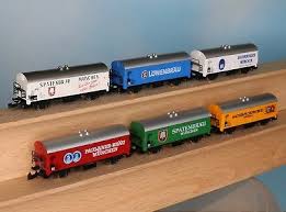 Markisen am dachfenster sorgen für eine angenehme raumtemperatur im sommer bewahren sie einen kühlen kopf im sommer! Gartenbauten Mit Sonnenschutz Vorrichtungen Velux Hitzeschutz Markise Gzl Gtl Ggu Gpu Gtu M04 M06 M08 M10 M25 Mk00 M00 Garten Terrasse Raizlatina Com Br