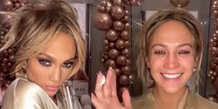 Jennifer lopez launching her own makeup and skincare brand, jlo beauty — here's what we know. 7t W Neyb Jvsm