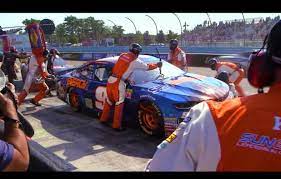 This is how @alex_bowman charged to the front late to win for the third time in his nascar cup series career.pic.twitter.com/qo0hq7ys73. Does Anyone Know Why The Crewman Was Tending To The Windshield Wiper Until They Dropped The Jack On The 9 Nascar