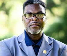 Henry Weathers's Instagram, Twitter & Facebook