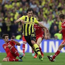 Check out his latest detailed stats including goals, assists, strengths & weaknesses and match ratings. Mats Hummels Charitystars