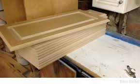 Contamos con un equipo humano cualificado. Como Hacer Moldura En Tablero De Mdf Para Puertas De Muebles De Cocina Web Del Bricolaje Diseno Diy Muebles De Cocina Muebles Muebles De Cocina De Madera