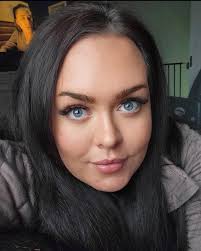 This babe is rocking the FOX EYE lash extensions 🦊. As the name implies,  fox eye lash extension style is crafted to enhance the eyes, providing a  more elongated and almond-shaped appearance. This ...