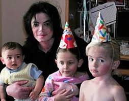 Revelan fotografías privadas de Michael Jackson con sus hijos | Noticias | Agencia Peruana de Noticias Andina