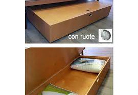 Divano letto singolo con secondo letto, disponibile in tessuto sfoderabile. Sotto Il Letto Cassettone Contenitore In Legno Con Rotelle