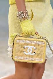 39 Lust Worthy Bags From Chanel S Beach Themed Spring 2019 Show