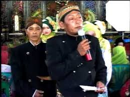 Ngrungokake sesorah ing upacara adat temanten jawa sing andharake langsung utawa lumantar rekaman. Pasrah Lan Nampi Manten Youtube