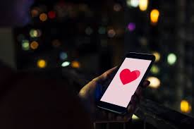 This online dating app works best if you're genuinely looking for a soulmate and don't mind investing some time into the search process. Ask The Experts How Do I Make A Good Online Dating Profile