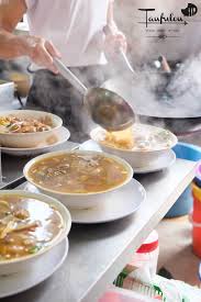 You can click here to read more about the history of this beef noodles. Lala Noodle Lai Foong Pudu I Come I See I Hunt And I Chiak