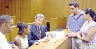 Bizarre antibody may make AIDS vaccine possible