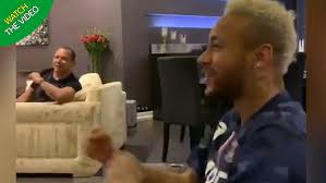 Jun 17, 2021 · brazil's neymar enters the field before the conmebol copa america 2021 football tournament group phase match between brazil and venezuela at the mane garrincha stadium in brasilia on june 13, 2021. Neymar Reveals Why He S Been Crying At His House For Two Days Mirror Online