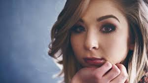 Interview: Lisa Wright discusses her songwriting, her inspirations and her  EP Mind of Mine