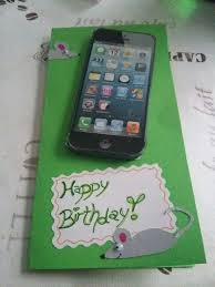 Geld Geschenk Fur Handy In Dem Handy Liegt Das Geld Geschenke Gutschein Basteln Handy Geschenke Zum Geburtstag