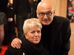 Benoist m'a proposé d'essayer, ça n'a pas marché. Qui Est Benoist Gerard Le Mari De Mimi Mathy Tele Star