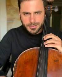 Hello honey how would you feel if you meet me in person? Because I come for  Christmas 🎄💓😘🎄💓😘