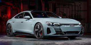 The youtuber had the opportunity to review the flagship Audi E Tron Gt More Than A Taycan Clone Electrive Com