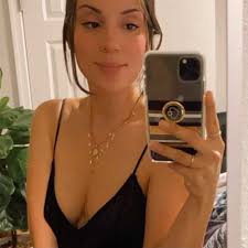 It's never a good idea to argue medicine with someone drowning in med  textbooks daily. 😅