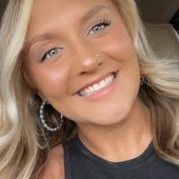 Lynn Sain's Instagram, Twitter & Facebook