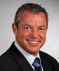 Lejaby macht Außendienst wieder komplett