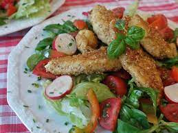 Faire fondre le beurre dans une poêle. Un Classique Dans La Cuisine Du Quotidien Toutes Nos Recettes De Blanc De Poulet Pour Varier Les Plaisirs