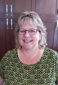 Donna Lofgren's Instagram, Twitter & Facebook