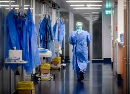 National library of medicine 8600 rockville pike bethesda, md 20894. How Doctors Live With The Risks Of The Coronavirus The New Yorker