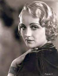 A Lombard Portrait In A New York State Of Mind Carole Lombard Classic Film Stars Carole