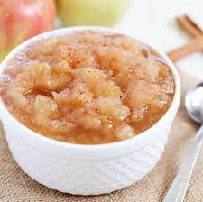 Crock Pot Applesauce Made With Only A Few Ingredients And So Delicious Once You Ve Mad Crockpot Applesauce Crockpot Applesauce Recipe Slow Cooker Applesauce