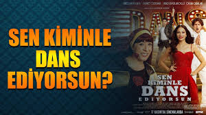 Burak aksak'ın yazıp yönettiği filmin başrollerinde binnur kaya, demet özdemir ve uraz kaygılaroğlu yer alıyor. Sen Kiminle Dans Ediyorsun Online Streamen Deutsch Mit Deutschen Untertiteln In 21 9 Barronmisty