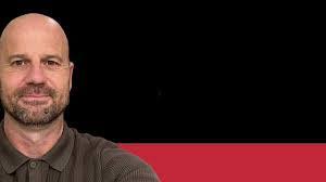 Scott Louden's Instagram, Twitter & Facebook