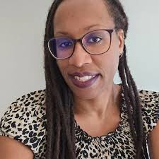 Katherine Helliwell (@KEHelliwell)