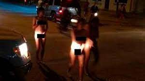Exhiben a mujeres desnudas en Sonora