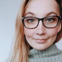 Karolina Bator's Instagram, Twitter & Facebook