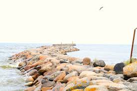 Glass fibre for further processing, building, thermal insulation & aviation. Lettlands Kuste Roadtrip In Kurland