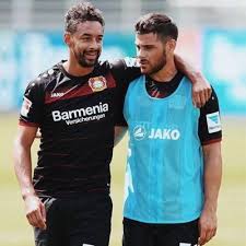 Latest on bayer leverkusen forward kevin volland including news, stats, videos, highlights and more on espn. Kevin Volland On Twitter Zier Everider Trautzeuge Hochzeit Regensburg Winterpause Https T Co Eeu2kcuu0q