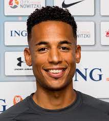 Dies führte aogo auf seine nigerianische herkunft zurück,. Dennis Aogo Wikipedia