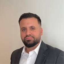 Visionaries are great at creating new ideas, but they can often struggle  with the day-to-day operations of the business. Integrators,