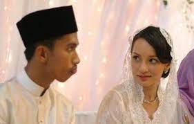 Muhd hafizuddin azri desa m (c)31. Bekas Pengacara Tv3 Bercerai Talak Satu Hiburan Mstar
