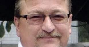 Lori Lipp's Instagram, Twitter & Facebook