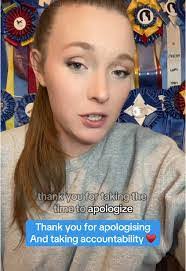 Amber Minix's Instagram, Twitter & Facebook