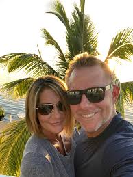 Crossing the border with dogs at Mexicali East