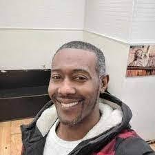 Deshon Russ's Instagram, Twitter & Facebook