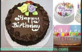 Lebih dari sekadar happy birthday, anda dapat mencantumkan kalimat bahasa inggris lainnya tak hanya bagian dalam, visualisasikan juga desain kartu ucapan selamat ulang tahun bagian luar. Puluhan Contoh Ucapan Selamat Ulang Tahun Dalam Bahasa Inggris