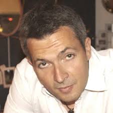 Steven BUXTON, 54 ans (HUISSEAU SUR MAUVES, BLOIS)