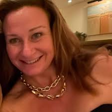 Sarah Britt (@sarahbritt74) • Threads, Say more